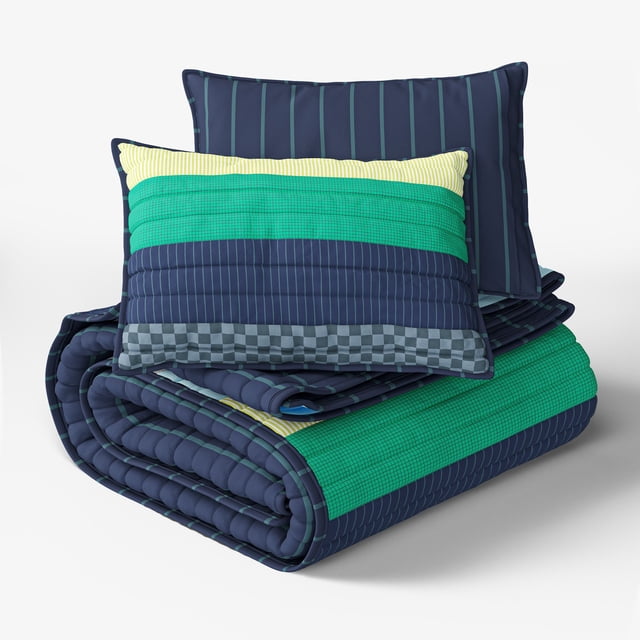 Mainstays Kids Reversible Green Stripe Stitch Quilt Set, 3 Pieces, Full/Queen