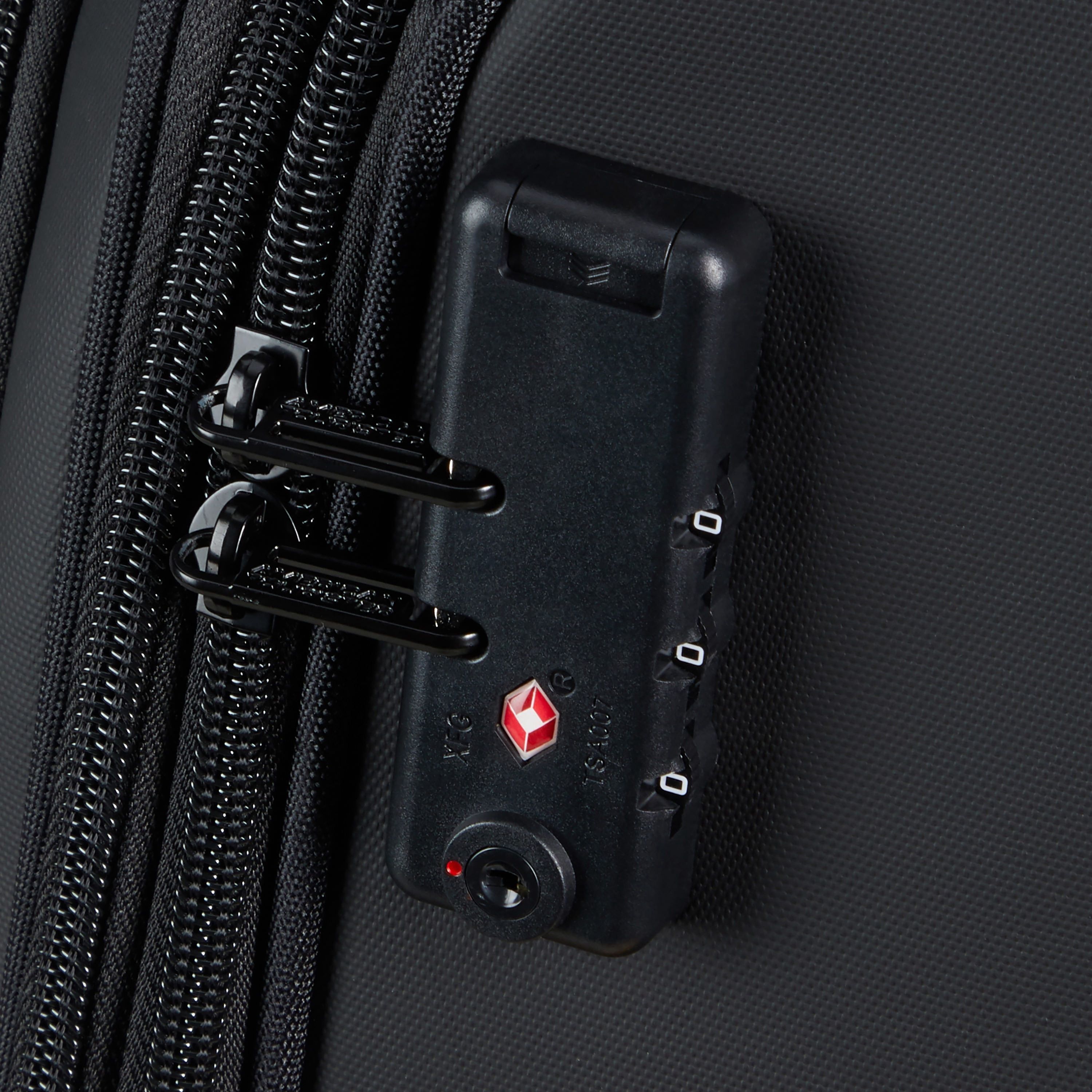 Ensemble de 3 bagages American Tourister Daring Dash (P/M/G)