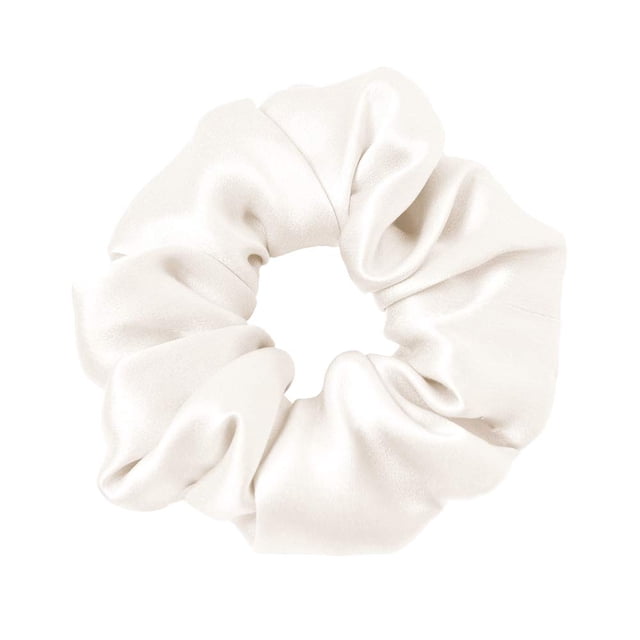 Satin Scrunchies pour les Cheveux, Élastiques à Cheveux en Satin pour Femmes. un Chouchou en Soie Blanc et Doux Fait de Vraie charmeuse en Soie à 100 % avec une Finition Lisse et Lustrée. Conçu pour Réduire la Casse des Cheveux et Prévenir les Accrocs, Il Présente une Bande Élastique Solide pour une Tenue Sécuritaire et un Port Doux. Idéal pour un Usage Quotidien, le Coiffage Ou la Conservation des Coiffures du Jour au Jour. Convient comme Cadeau Attentionné pour des occasions comme les Anniversaires Ou les Fêtes.