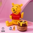 thumbnail image 4 of LEGO Disney Winnie l’ourson Décoration classique 43300, 4 of 9