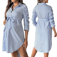 thumbnail image 3 of Robe Chemise de Maternité pour Femme à Rayures, Col à Revers, Robe Chemise à Boutons, Manches 3/4, Robe de Maternité Bleu et Blanc G, 3 of 7