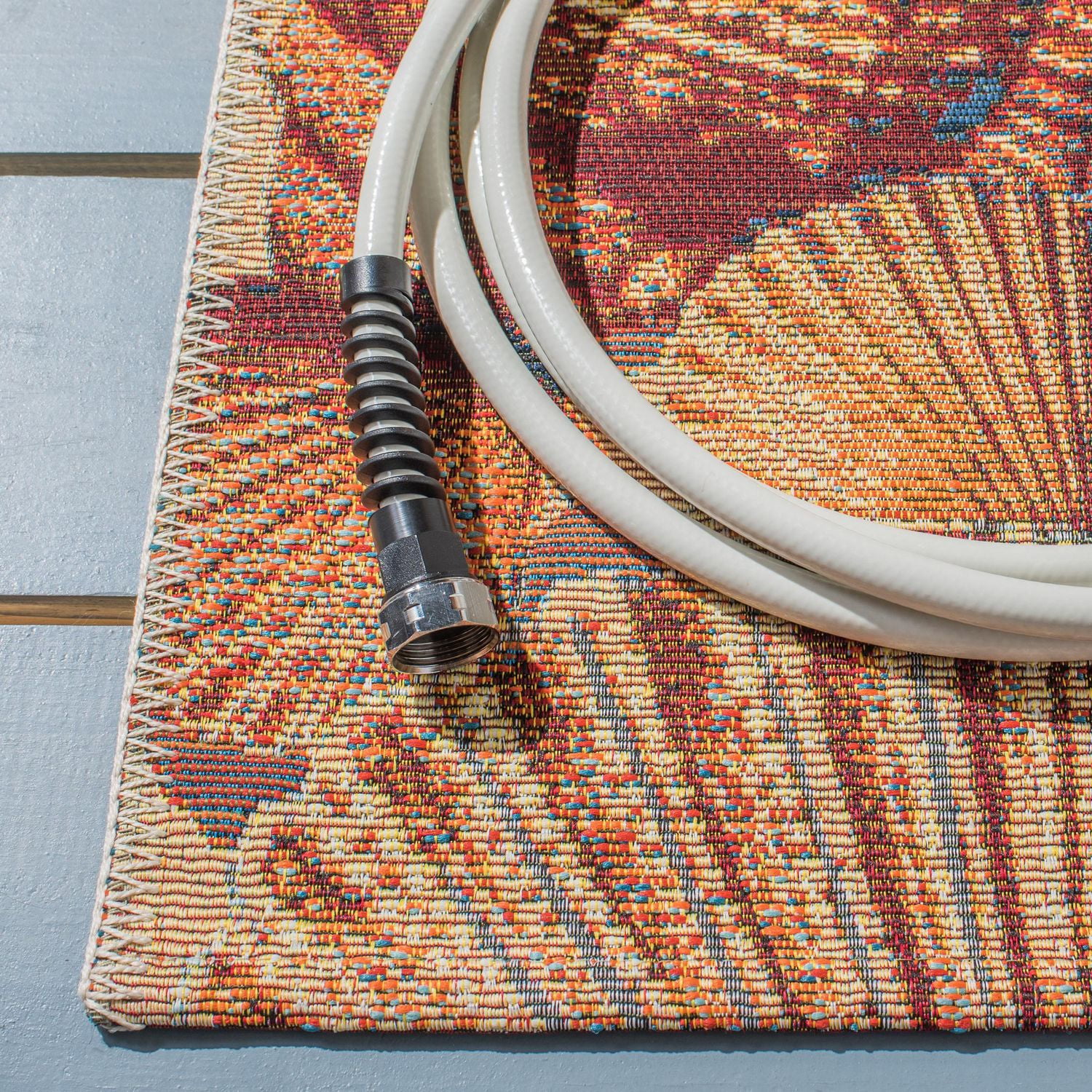 SAFAVIEH Barbados Tapis Extérieur Coquillages de Mer