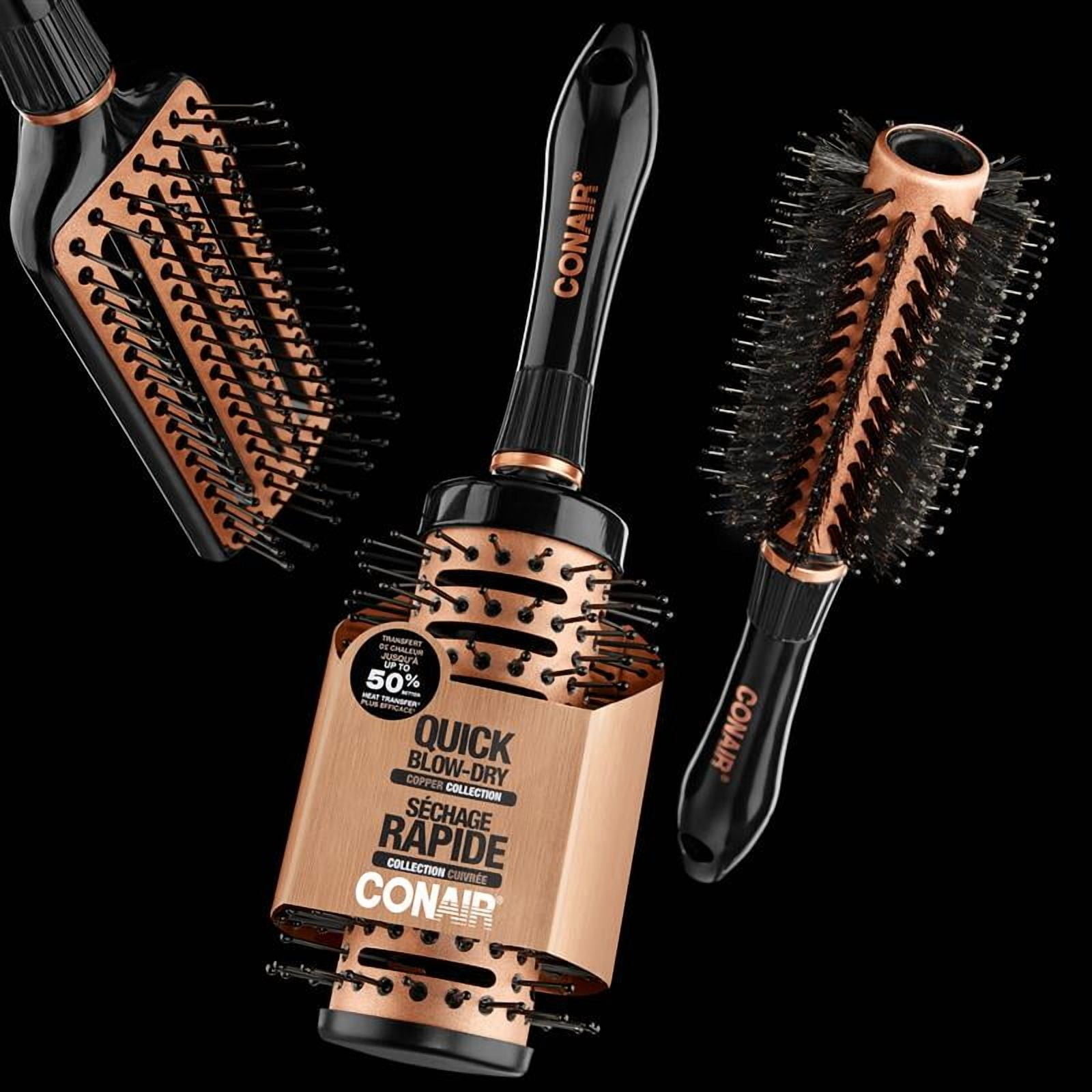 Brosse ronde ventilée Conair Quick Blow Dry en format régulier avec revêtement en cuivre
