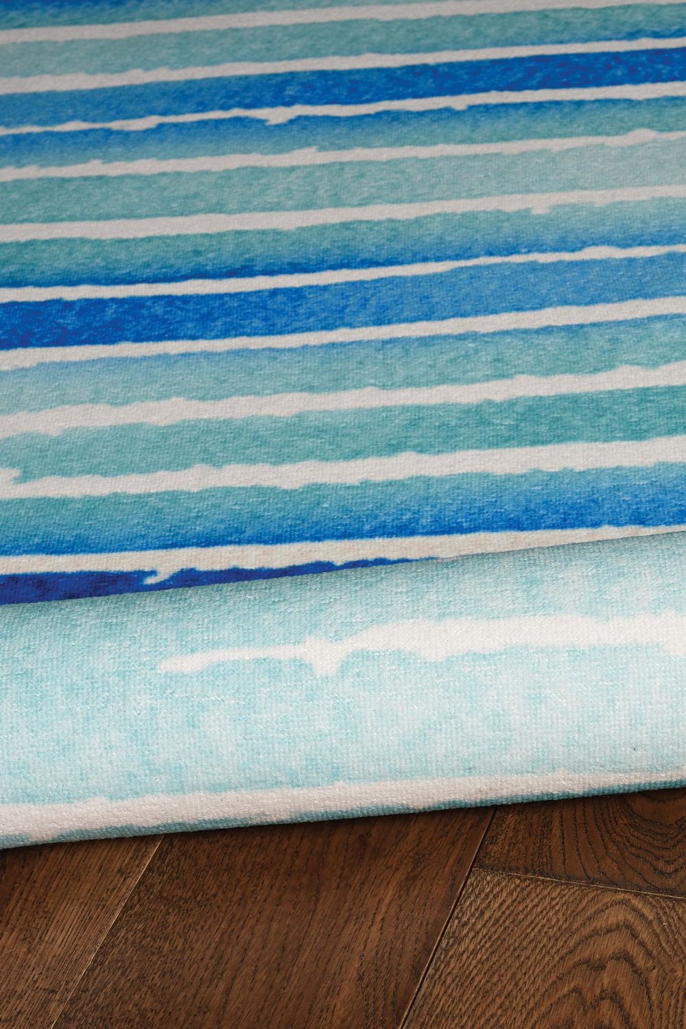 Tapis lavable Janna 5 pi x 7 pi ivoire et bleu