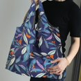 thumbnail image 3 of WRKEKC Sac de Magasinage Réutilisable Imperméable en Liquidation avec Compartiment Caché, Fourre-Tout Pliable en Nylon pour l'Épicerie, les Voyages, l'Usage Quotidien, 3 of 8