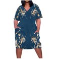 thumbnail image 1 of Pisexur Robes d'Été pour Femmes Mode à Imprimé Floral Robe Soleil Décontractée Ample à Col en V à Manches Courtes Robes T-Shirt Fluides Surdimensionnées Robe de Plage avec Poches Grande Taille Robe Mi-Mollet L-5TG, 1 of 5