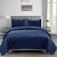 thumbnail image 1 of Ensemble de courtepointe en velours à motif de losanges de Swift Home, 1 of 3