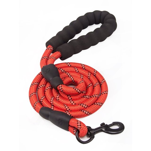6.5FT Dog Leash with Comfortable Padded Handle and Highly Reflective Threads for Medium and Large Dogs