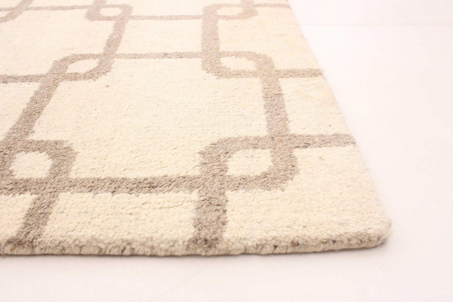 ECARPETGALLERY Tapis Noué à la Main pour Salon, Salle à Manger et Chambre à Coucher Marocain Collection Tangier 4'11" x 7'8" en Ivoire