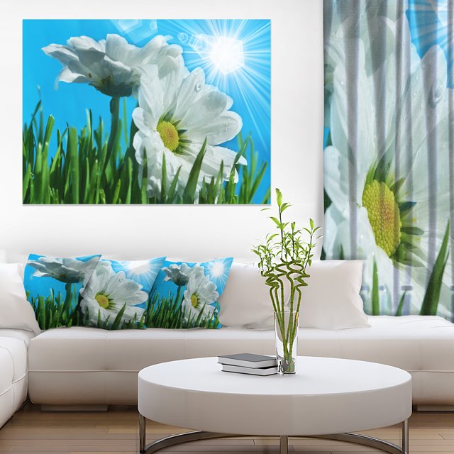 Beautiful Chamomiles in Bright Sunlight - Floral Canvas Art Print