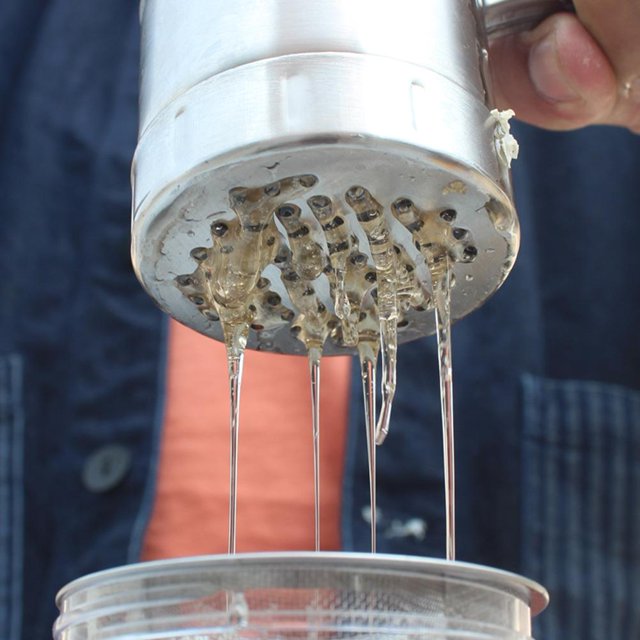 LHCER Honey Extractor,Beekeeping Equipment,Portable Stainless Steel Honey Extractor Mini Honey Squeezer Squeezing Tool Beekeeping Tool