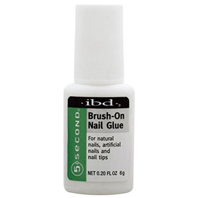 IBD IBD Colle pour Ongles à Appliquer en 5 Secondes dans une Bouteille de 6 g (0,21 Oz). Conçue pour les Ongles Naturels, les Ongles Artificiels et les Pointes d'Ongles, Cette Colle à Séchage Rapide Offre une application Facile à Appliquer au Pinceau pour une Utilisation Précise. la Bouteille Blanche a une Étiquette Verte et Noire avec des Détails sur le Produit.