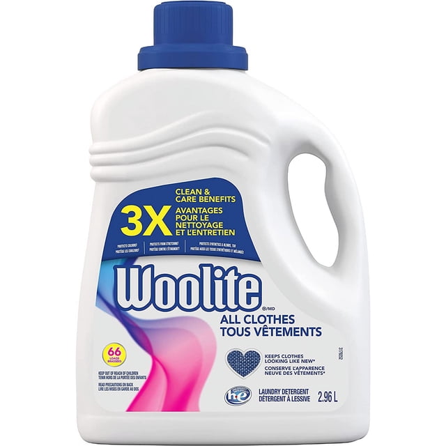 Woolite Détergent à Lessive Everyday Clean & Care, Méga Format Économique, 2,96 L, avec Color Renew - les Vêtements Paraissent Plus Neufs Plus Longtemps, 1 Unité, 66 Brassées