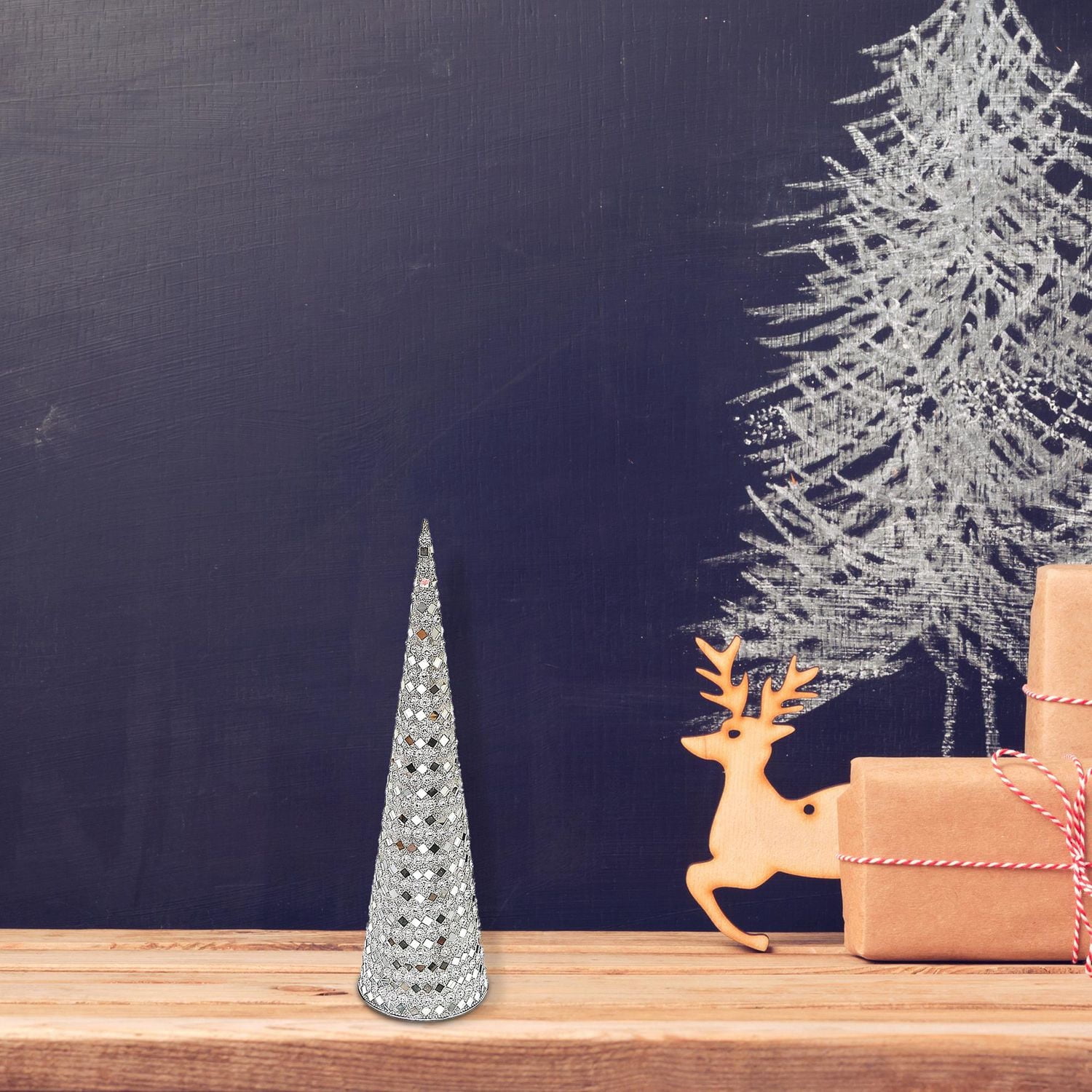 Christmas 18 Cone Tree Silver Diamond