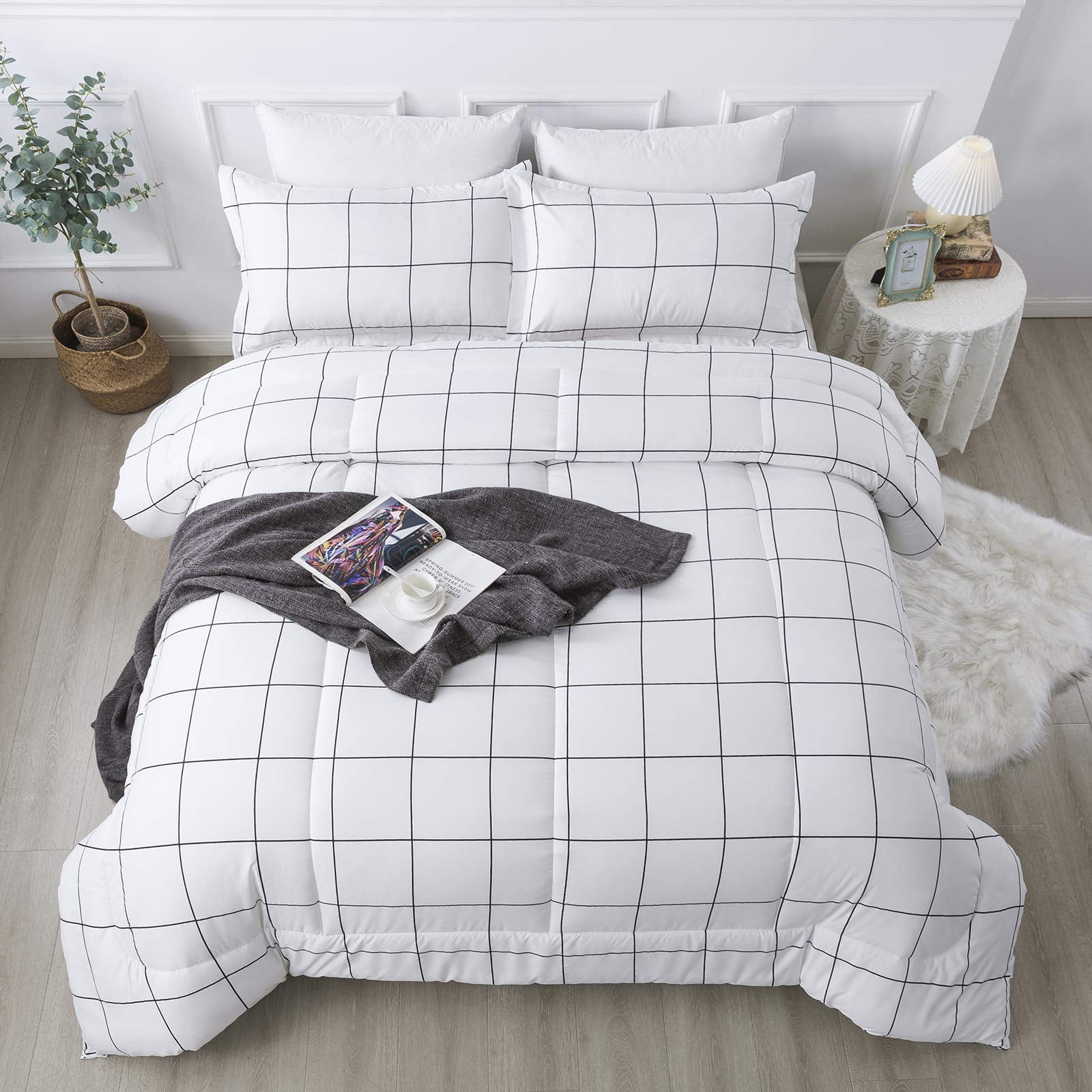 Andency White Grid Comforter Set King(104x90Inch) 3 Pieces (1 Plaid Comforter and 2 Pillowcases) White Plaid Comforter Set Lightweight Microfiber Gingham Geometric Comforter Bedding Set