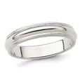 thumbnail image 1 of Ladies Milgrain Wedding Band Ring in Sterling Silver (4mm), 1 of 4