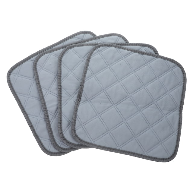 4pcs reusable cage liner bunny liner household rabbit bedding hamster accessory in light grey. Made of durable cotton cloth with a quilted design, these washable and reusable liners measure 30x30cm. Suitable for small pets like guinea pigs, hamsters, chinchillas, bunnies, and hedgehogs, providing comfort and keeping their feet clean and dry. Ideal as a small animal cage accessory.