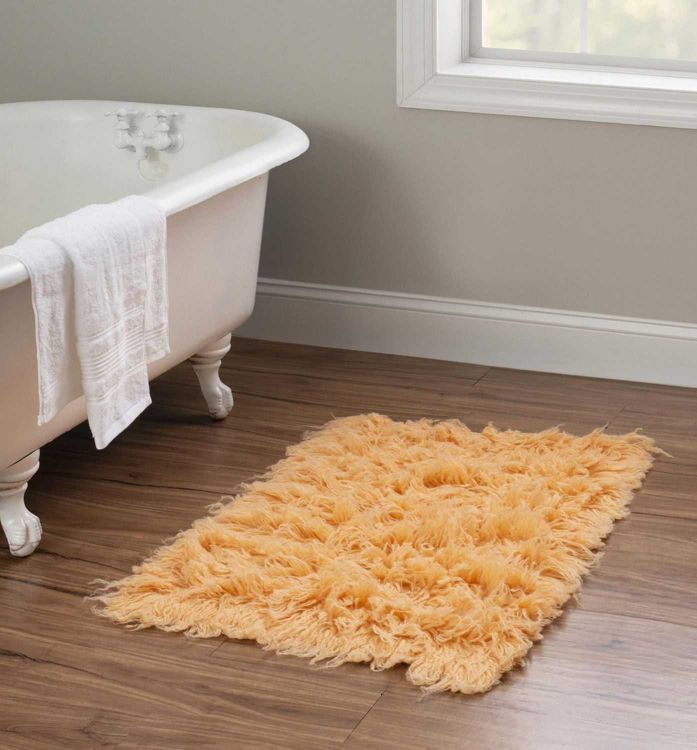 New Flokati 1400gr 2' x 3' Accent Rug, Sherbet