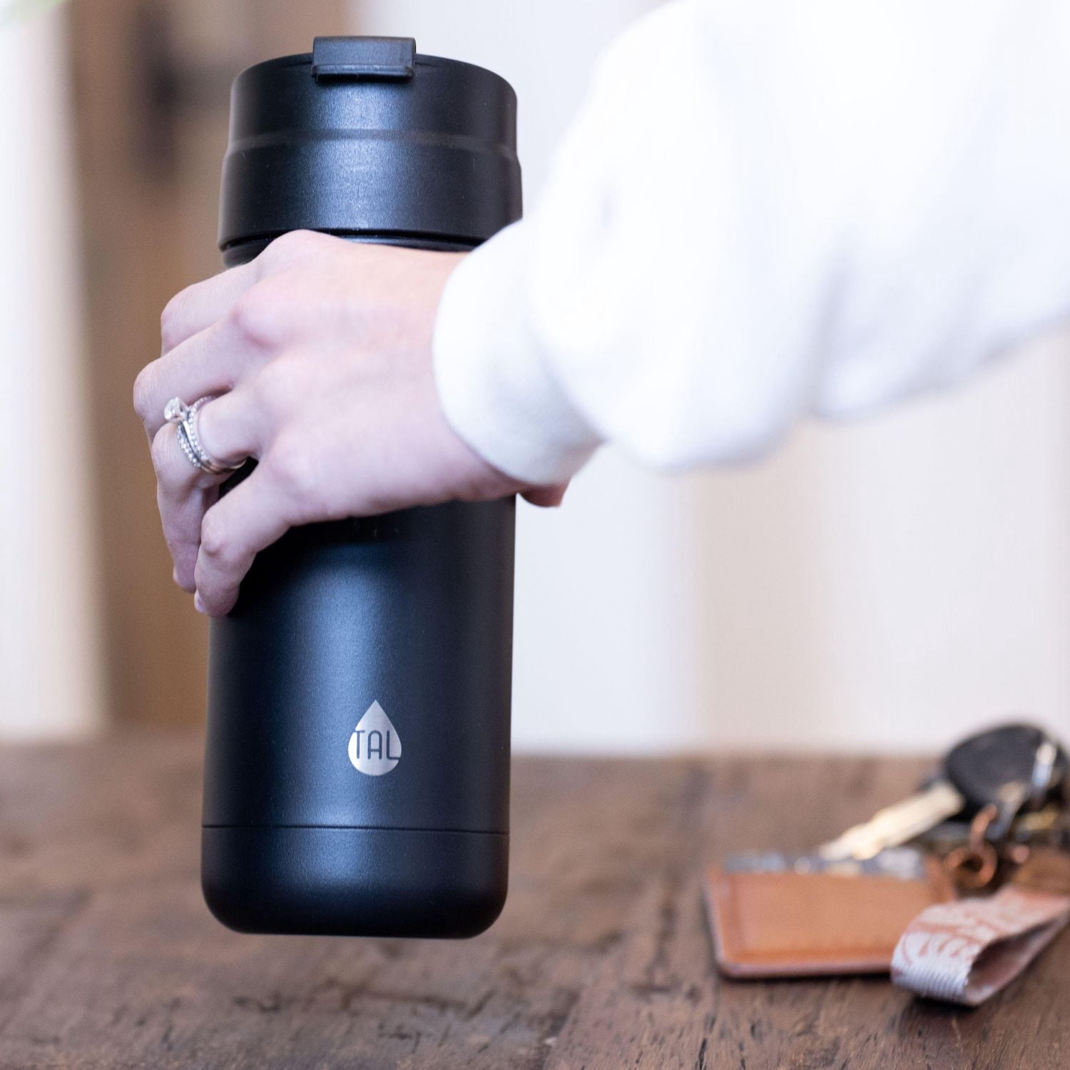 TAL Tasse à café alpiniste en acier inoxydable 20 fl oz, noir