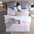 thumbnail image 2 of Ensemble housse de couette en coton de la collection de Cordelia, 2 of 3