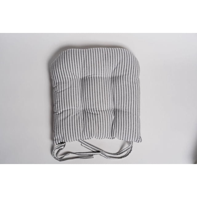 Bistro Ensemble de 4 Coussins de Chaise à Rayures en Gris avec Rayures Blanches Verticales, Dotés d'Un Coussinage en Poly-Rempli extra Épais et de Deux Attaches pour une Fixation Sécurisée aux Chaises de Salle à Manger, Convenant à Améliorer le Confort et à s'Agencer avec le Linge de table.