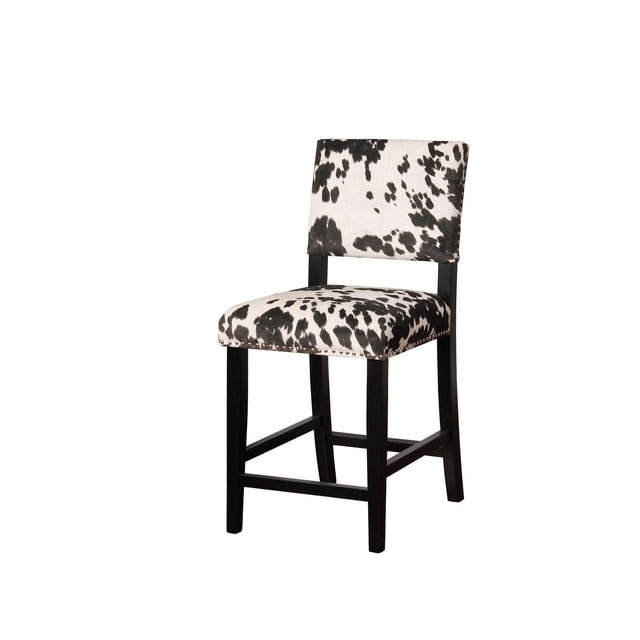 Tabouret de Comptoir à Motif de Vache Noire Noah avec Pattes en Bois Massif Noir, Siège et Dossier Rembourrés Rembourrés en Tissu Microfibre à Motif de Peau de Vache Noire et Blanche, accents de Garniture de Tête à Clous Argentés, et Quatre Rampes en Bois pour le Soutien, Convient aux Hauteurs de Comptoir de 35 à 39 Pouces et Est Souvent Utilisé comme Siège Supplémentaire dans les Cuisines Ou les bars.