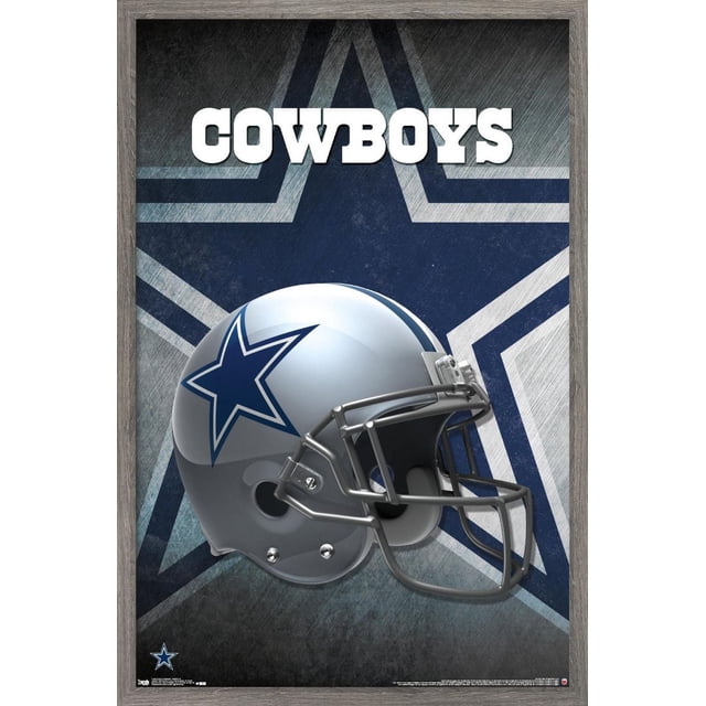 NFL Dallas Cowboys - Affiche Murale Casque 16, 22,375 Pouces x 34 Pouces Encadrée Montrant un Profil Latéral d'Un Casque de football Dallas Cowboys Argent avec un logo Étoile Bleu, sur Fond Texturé Bleu Foncé et Gris avec une Grande Étoile Délavée et le Mot « Cowboys » en Lettres Blanches au-Dessus, Encadrée en Bois, Convient à la Décoration Murale à Thème Sportif pour la Maison Ou les Bureaux.