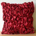 thumbnail image 2 of The HomeCentric Housse de Coussin de Chaise Housses de Coussin Lot de 2 22x22 Pouces (55x55 cm) Accents Rouges Style Vintage Volants Shabby Chic Housse de Coussins Décoratifs Satin Housse de Coussins Carrés Uni - Rubis Vintage, 2 of 3