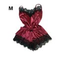 thumbnail image 1 of tredstone Ensemble de Pyjama pour Femmes Aguichant en Dentelle et Maille, Haut à Bretelles Réglables et Short, 1 of 8