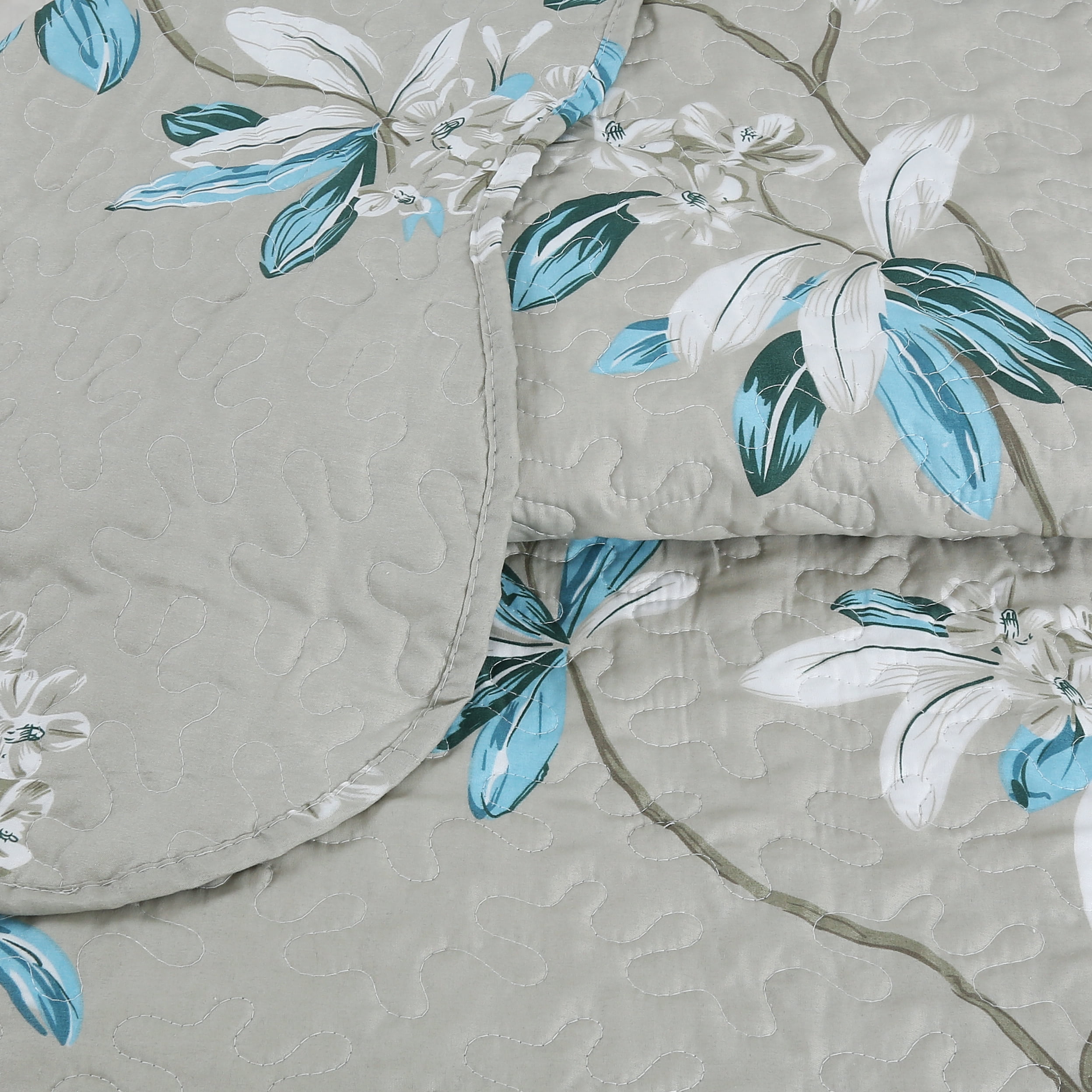 Marina Decoration Couvre-lit à imprimé riche et coutures ultra douces, parure de lit d'été avec taie d'oreiller matelassée, motif floral taupe moderne