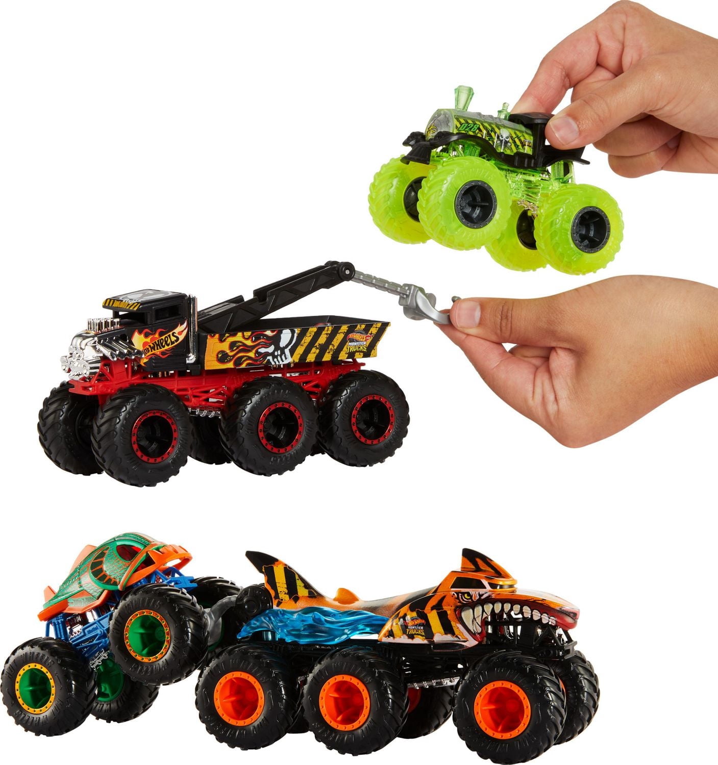 Hot Wheels Monster Trucks Big Rigs, 1:64 Scale Die-Cast Toy Truck with 6 Wheels (Styles May Vary)
