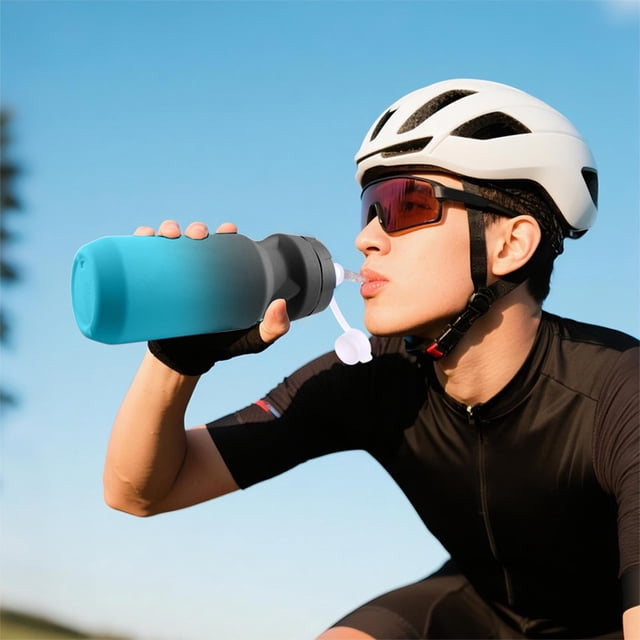 Cycling Water Bottle 610ml | Leak-Proof Squeeze Design | Bike Cage Compatible 7.3cm
