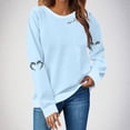 thumbnail image 2 of LMKIHUSA Chandail Graphique d'Halloween pour Femmes Saison Effrayante Squelette Cœur Chandail à Enfiler Hauts Manches Longues Col Rond Blouses Douces Décontracté Tendance 2025 Chandail Bleu Pâle,TTG, 2 of 4