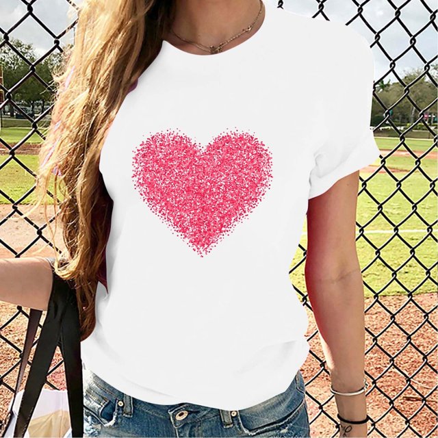 YLHFASHION T-Shirts de la Saint-Valentin pour Femmes 2025 Décontractés à Col Rond à Manches Courtes T-Shirts Mode à Imprimé Graphique de Cœur Hauts Tee en Liquidation Articles T-shirt à Manches Courtes pour Femmes