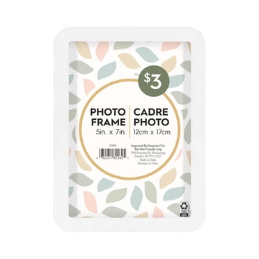 Cadre à photos décoratif blanc avec coins arrondis DesignOvation Boba de 12,7 cm x 17,8 cm pour table