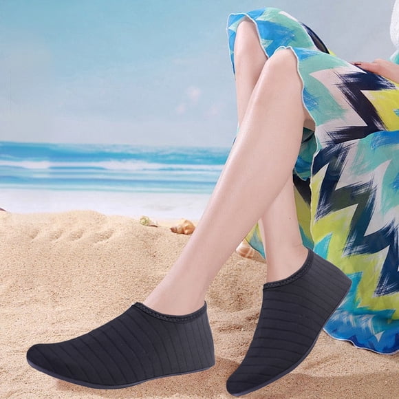 Water Shoes for Women and Men – Fast-Dry Aqua Socks with Non-Slip Sole, Barefoot Design for Beach, Swim, River, and Pool Activities