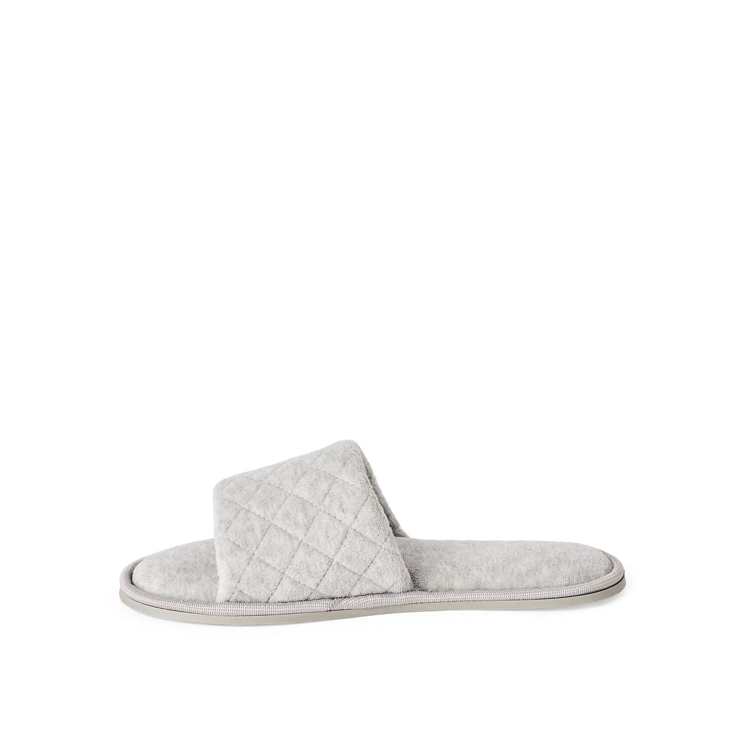 Time and Tru Women's Ruth Slippers