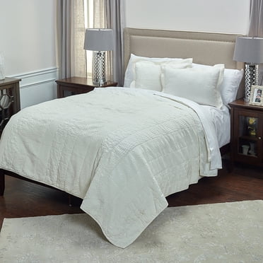 Rizzy Home Camilia Queen Size Quilt 90 Inches X 92 Inches