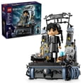 thumbnail image 1 of LEGO Wednesday Figurine de Mercredi Addams 76780 Ensemble de construction (702 pièces), 1 of 6