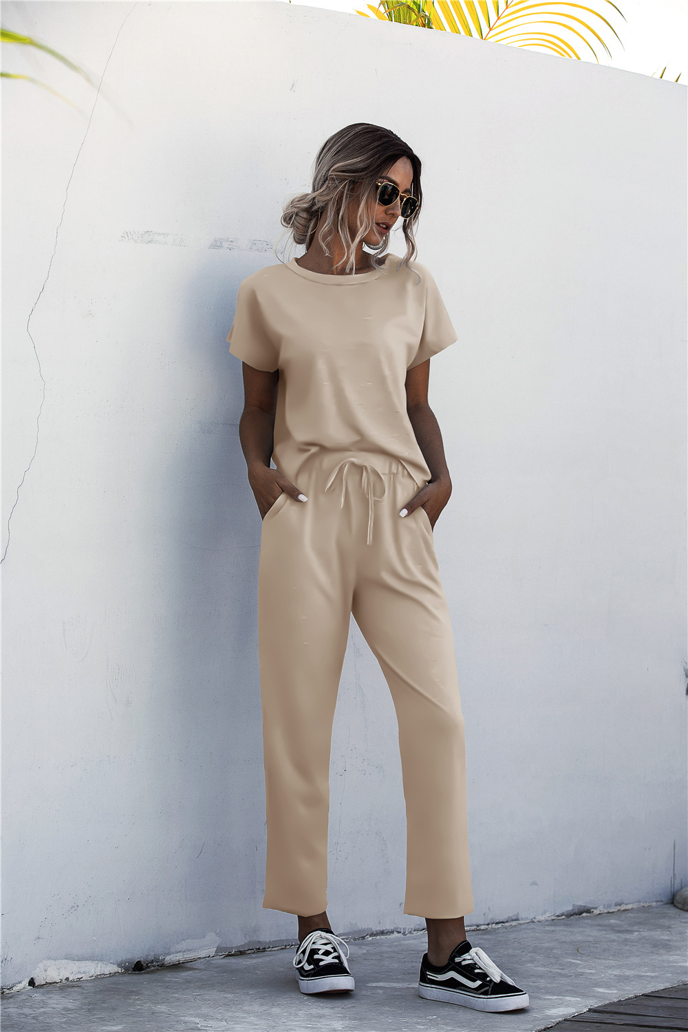 Nouveaux Ensembles Assortis pour Femmes Ensembles de Pantalons Longs Décontractés Design Original Col Rond Vêtements Couleur Unie