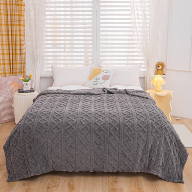 Winter Blankets Twin Size Lightweight Plush Soft Ice Blanket Breathable Temperature Controlled Air Conditioning Blanket In Summer Suitable for Constant Temperature Blanket In Air Conditioned Room