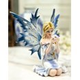 thumbnail image 1 of Ailes de Flocons de Givre Blond d'Hiver Fairy Tenant des Fleurs de Printemps Figurine, 1 of 6