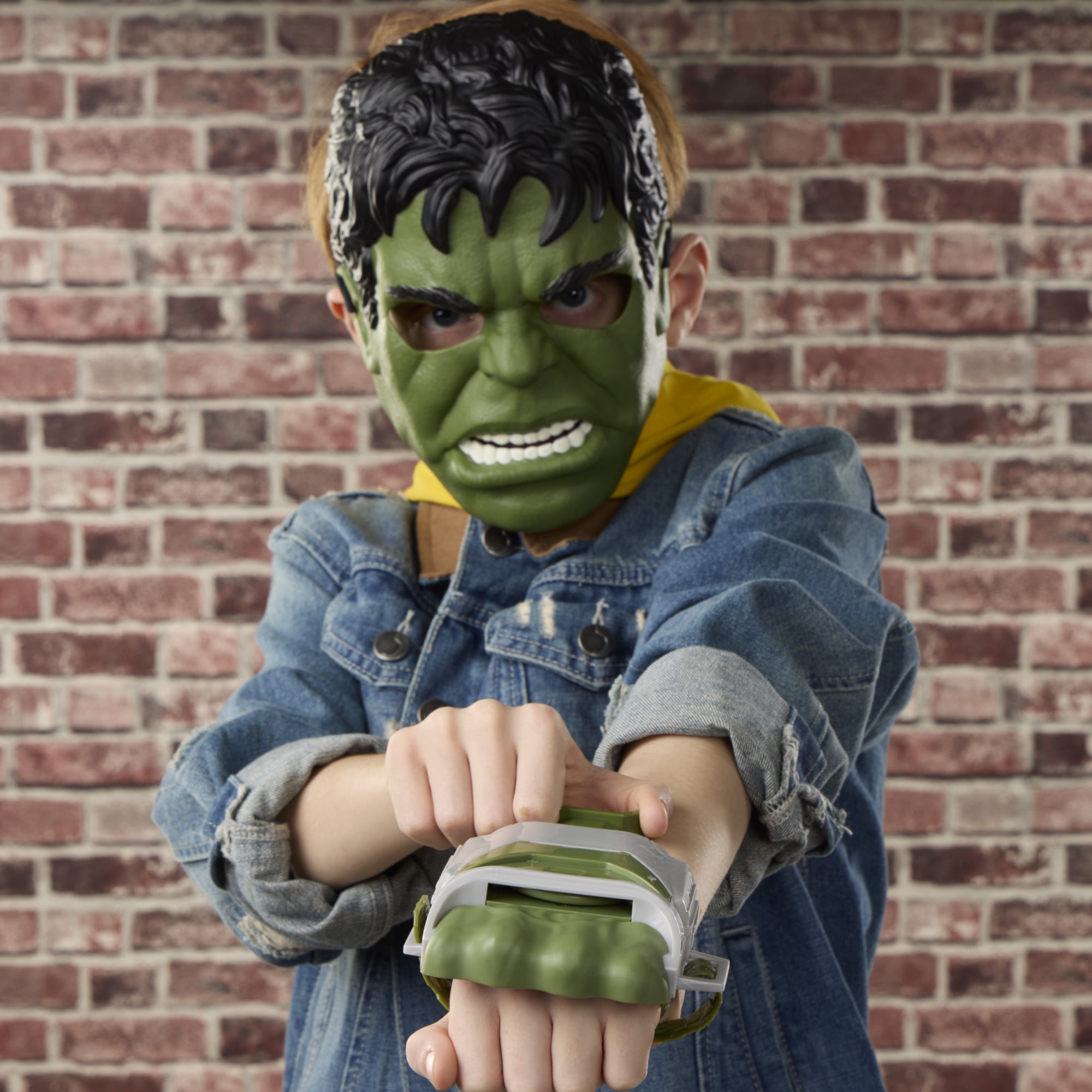 Marvel Spider-Man : Un jour nouveau Hulk Coffret Rayon gamme avec 3 jouets de déguisement