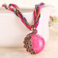 thumbnail image 4 of Pendentif en Opale Fausse Paon Incrusté de Strass pour Femmes Bohème Cadeau, 4 of 10