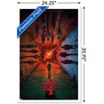 thumbnail image 2 of Netflix Stranger Things : Saison 4 - Teaser de groupe One Sheet, 2 of 4