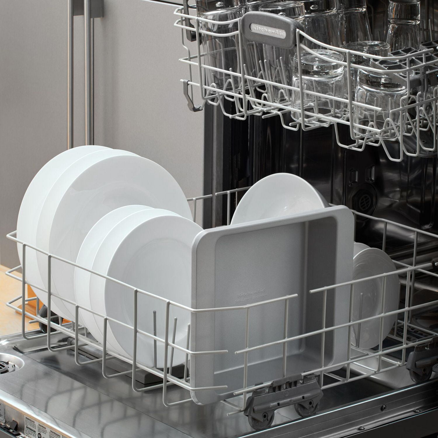 Moule à gâteau carré KitchenAid de 9 po