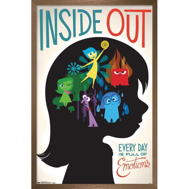 Disney Pixar Inside Out - Affiche Murale d'Émotions, 14,725 Pouces x 22,375 Pouces, art Mural Encadré Présentant une silhouette Noire de la Tête d'Un Enfant Remplie de Personnages Colorés Représentant les Émotions : Joie Jaune Tenant une Orbe Lumineuse, Colère Rouge avec des Flammes, Dégoût Vert Clin d'Oeil, Peur Violette Aspect Anxieux, et Tristesse Bleue avec des Larmes, sur un Fond Blanc avec « Texte Inside Out' au-Dessus et « Chaque Jour Est