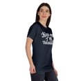 thumbnail image 2 of Inkmeso Embrasse-Moi Je Suis Vaccinée T-shirt Drôle Pro-Vaccin à Col Rond pour Femmes-H5C, 2 of 8