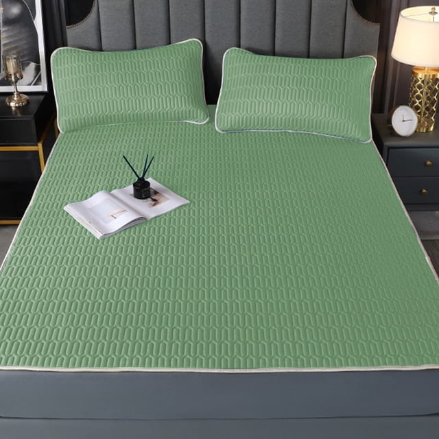 Chmadoxn Bedspread & Coverlet Sets Natural Emulsion Mattress Topper Layer Of Emulsion Foam Breathable Responsive Support Three-Piece Set Sheets Plus Two Pillowcases latex bed cover