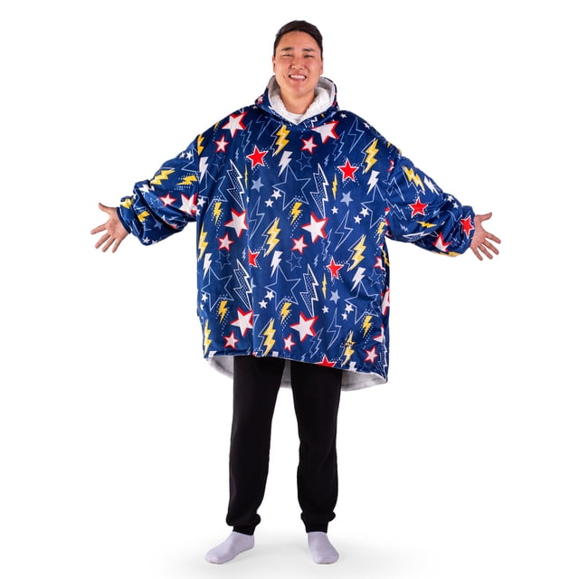 Bare Home Plush Sherpa Wearable Blanket - Fluffy & Soft - Lightweight - Adult, Superhero